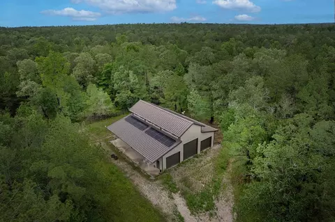 23514 Saratoga Woods Dr, Montgomery, TX 77316