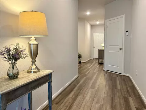 Entry Way - 1951 Middle Pass Ln, Angleton, TX 77515 photo 1 of 5