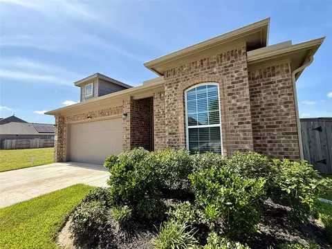 Exterior - 1951 Middle Pass Ln, Angleton, TX 77515 photo 2 of 13