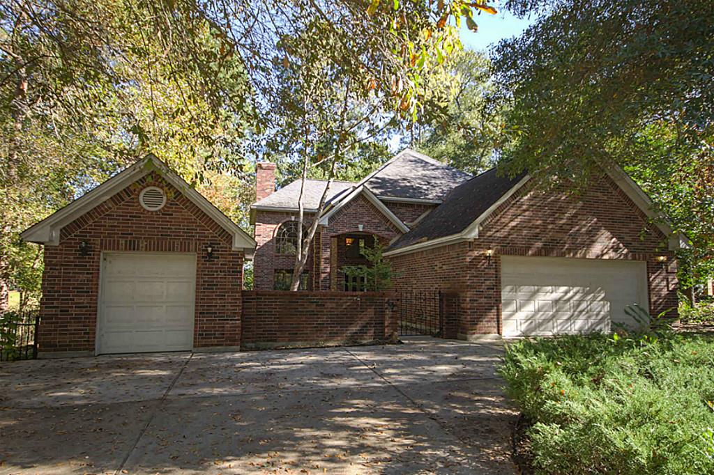 44 Blush Hill Dr, Conroe, TX 77304 photo 1
