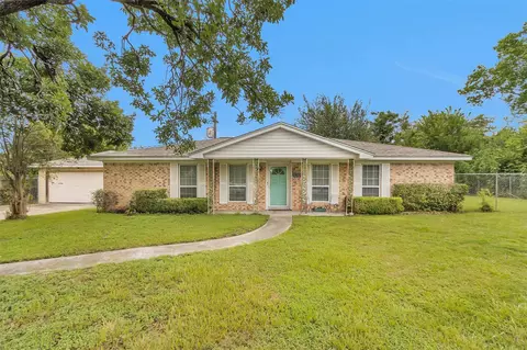 14806 Dogwood Tree St, Houston, TX 77060