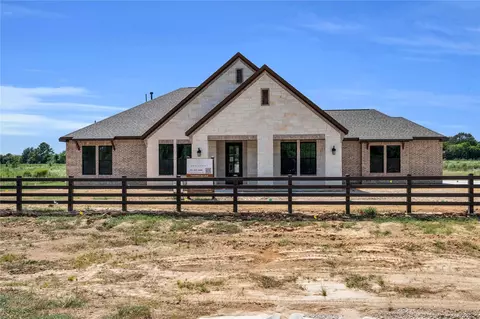 301 Seguin Dr, New Waverly, TX 77358