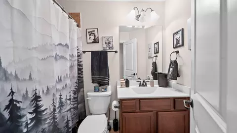 Bath - 23834 Willow Haven Dr, Spring, TX 77389 photo 5 of 5
