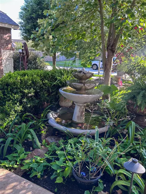 Exterior - 23834 Willow Haven Dr, Spring, TX 77389 photo 4 of 6