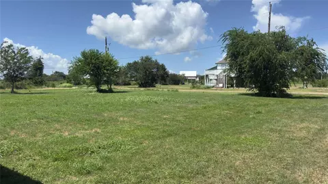 tbd Quinn St, Sabine Pass, TX 77656