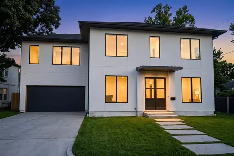4002 Marquette St, West University Place, TX 77005