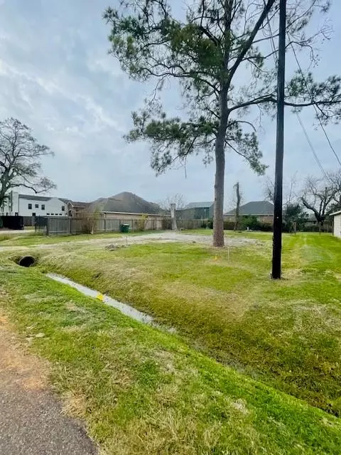 4817 Paula St, Houston, TX 77033