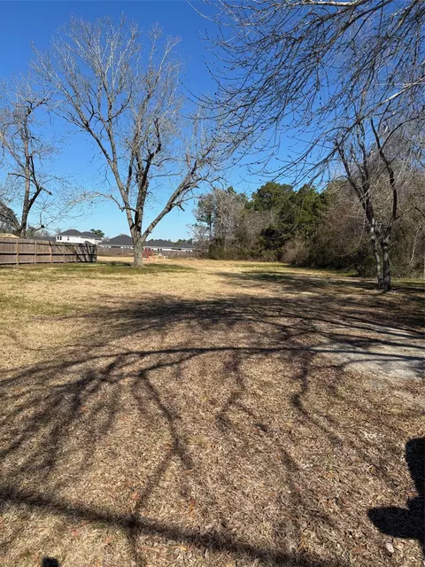 3015 Massey Tompkins Rd, Baytown, TX 77521