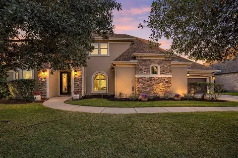 25603 Windy Isle Ct, Spring, TX 77389