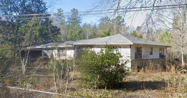 755 Barrett St, Kountze, TX 77625