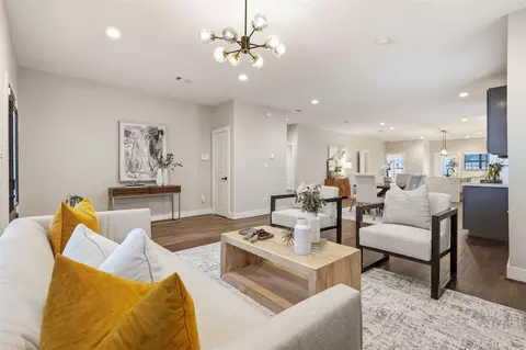 2109 Sul Ross St, Houston, TX 77098