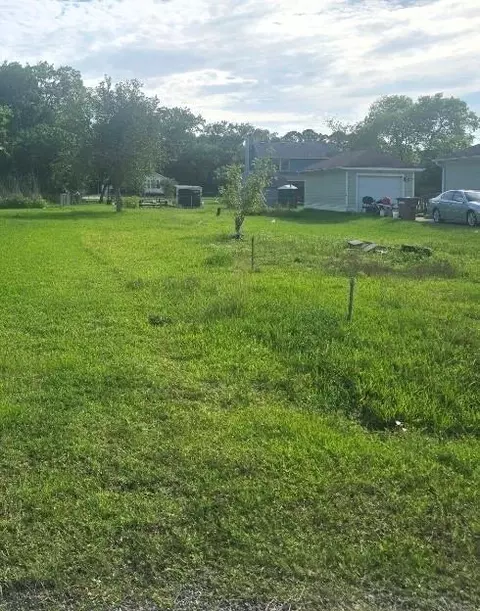 2508 Avenue F, Dickinson, TX 77539