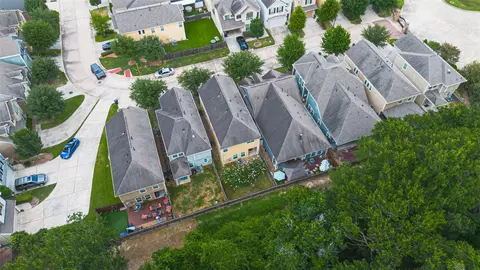 View/Area - 20623 Alfonso Ct, Spring, TX 77388 photo 4 of 6