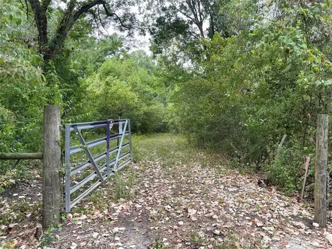 0 Mangum Rd, Hungerford, TX 77448