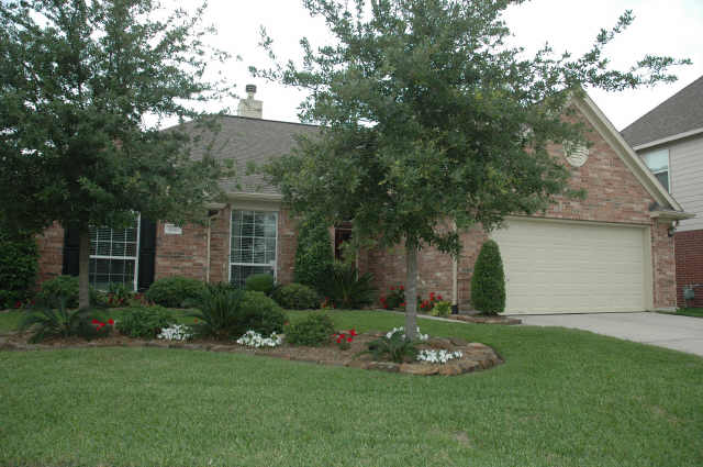 5010 Falling Oak Ct, Pasadena, TX 77505 photo 1