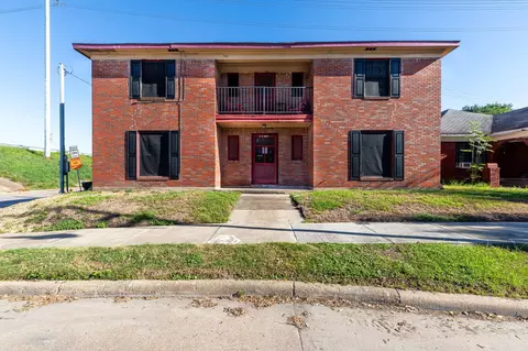 2201 Blodgett St, Houston, TX 77004