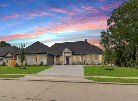 2044 Pebble Bend Dr, College Station, TX 77845
