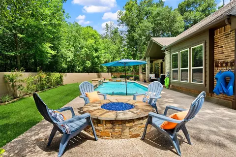 5802 Vineyard Creek Ln, Porter, TX 77365