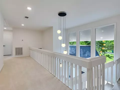 Entry Way - 26 Cherry Hill Dr, Conroe, TX 77304 photo 2 of 3