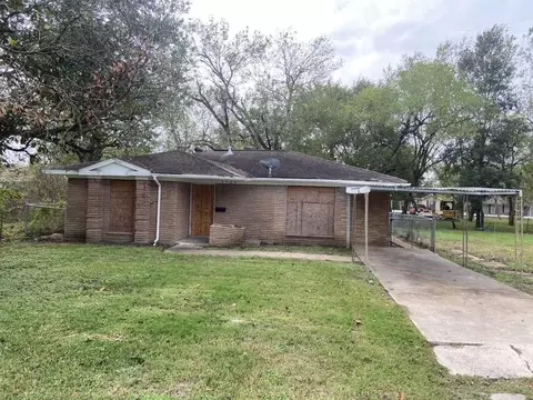 3704 Seabrook St, Houston, TX 77021
