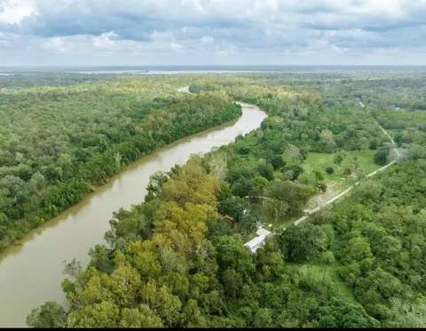 View/Area - 464 River Rd, Angleton, TX 77515 photo 5 of 7