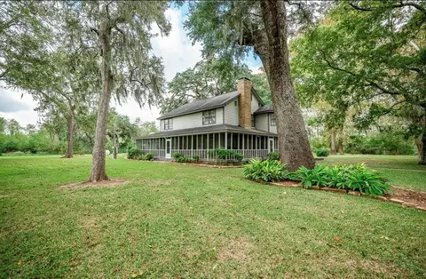 Exterior - 464 River Rd, Angleton, TX 77515 photo 9 of 9