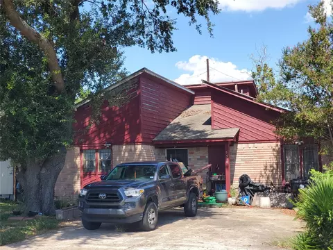 9910 Genard Rd, Houston, TX 77041
