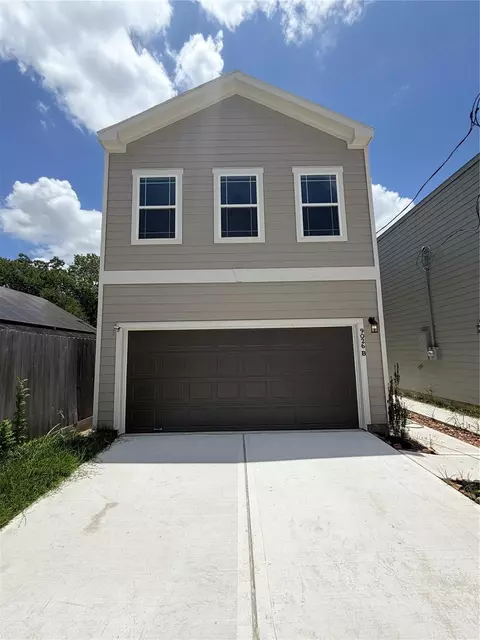 9026 Madera Rd #B, Houston, TX 77078