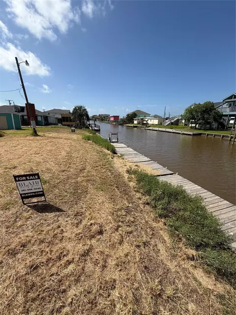 26602 Fm 457, Sargent, TX 77414