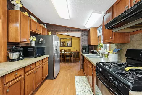 Kitchen - 14945 Wiggins Rd, Conroe, TX 77302 photo 1 of 1