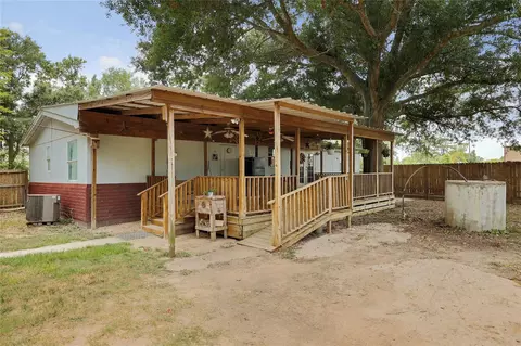 Exterior - 14945 Wiggins Rd, Conroe, TX 77302 photo 2 of 4
