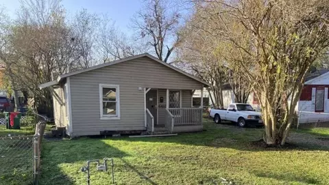 4418 Davenport St, Houston, TX 77051