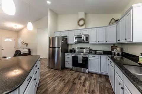 50 Canary St, Point Blank, TX 77364