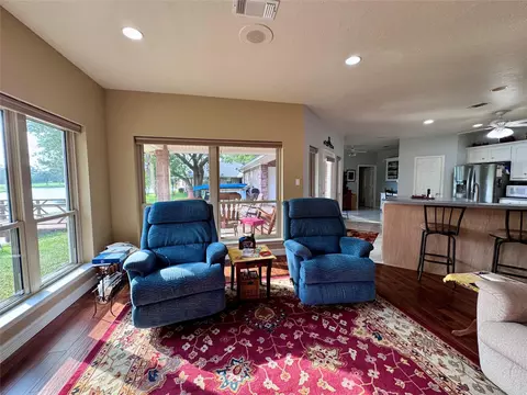 Living - 41 Bluebird Ln, Trinity, TX 75862 photo 2 of 2