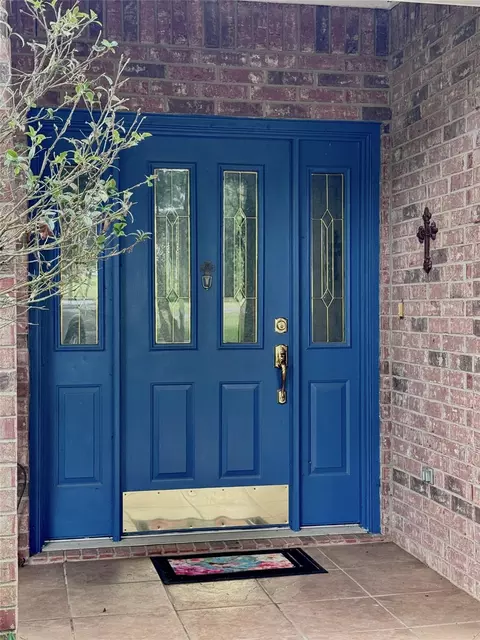 Entry Way - 41 Bluebird Ln, Trinity, TX 75862 photo 1 of 5
