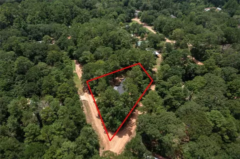 12228 Thornwood Dr, Plantersville, TX 77363
