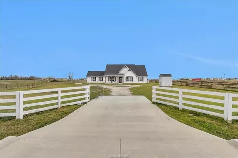 36244 Cochran Rd, Waller, TX 77484