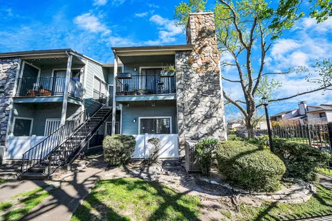 3750 Tanglewilde St #A7, Houston, TX 77063