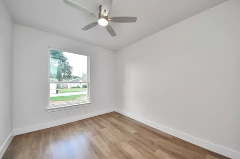 Bedroom - 22814 Pebworth Pl, Spring, TX 77373 photo 2 of 11