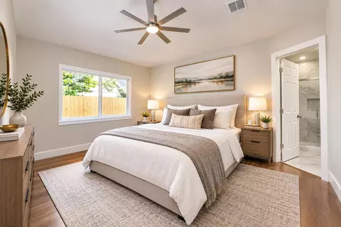 Bedroom - 22814 Pebworth Pl, Spring, TX 77373 photo 10 of 11