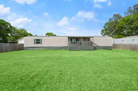 523 Fairfax Lane Ln, Conroe, TX 77303