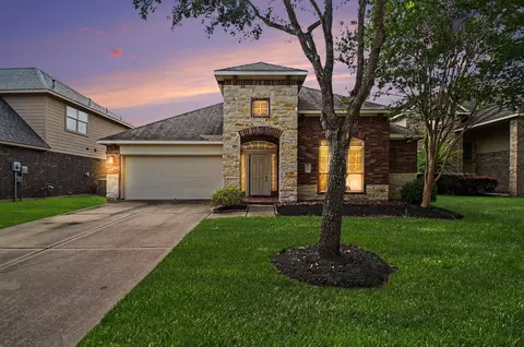 7011 Spruce View Ct, Richmond, TX 77407