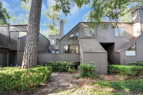 330 Litchfield Ln #37, Houston, TX 77024
