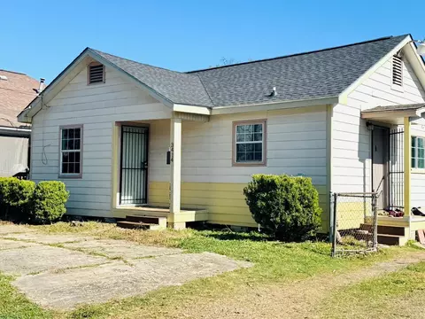3414 Cochran St, Houston, TX 77009