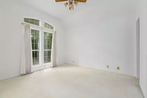 Bedroom - 555 Willow Dr, Jasper, TX 75951 photo 6 of 7