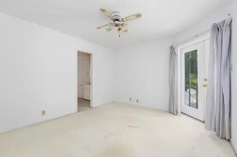 Bedroom - 555 Willow Dr, Jasper, TX 75951 photo 7 of 7
