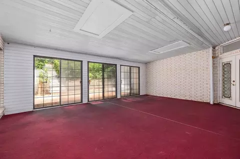 Exterior - 555 Willow Dr, Jasper, TX 75951 photo 12 of 13