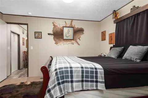 Bedroom - 18093 Pickering Rd, Conroe, TX 77302 photo 2 of 4