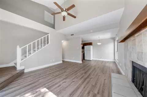 9371 Pagewood Ln, Houston, TX 77063