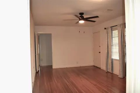 Living - 1006 Mac Dr, Sweeny, TX 77480 photo 3 of 3